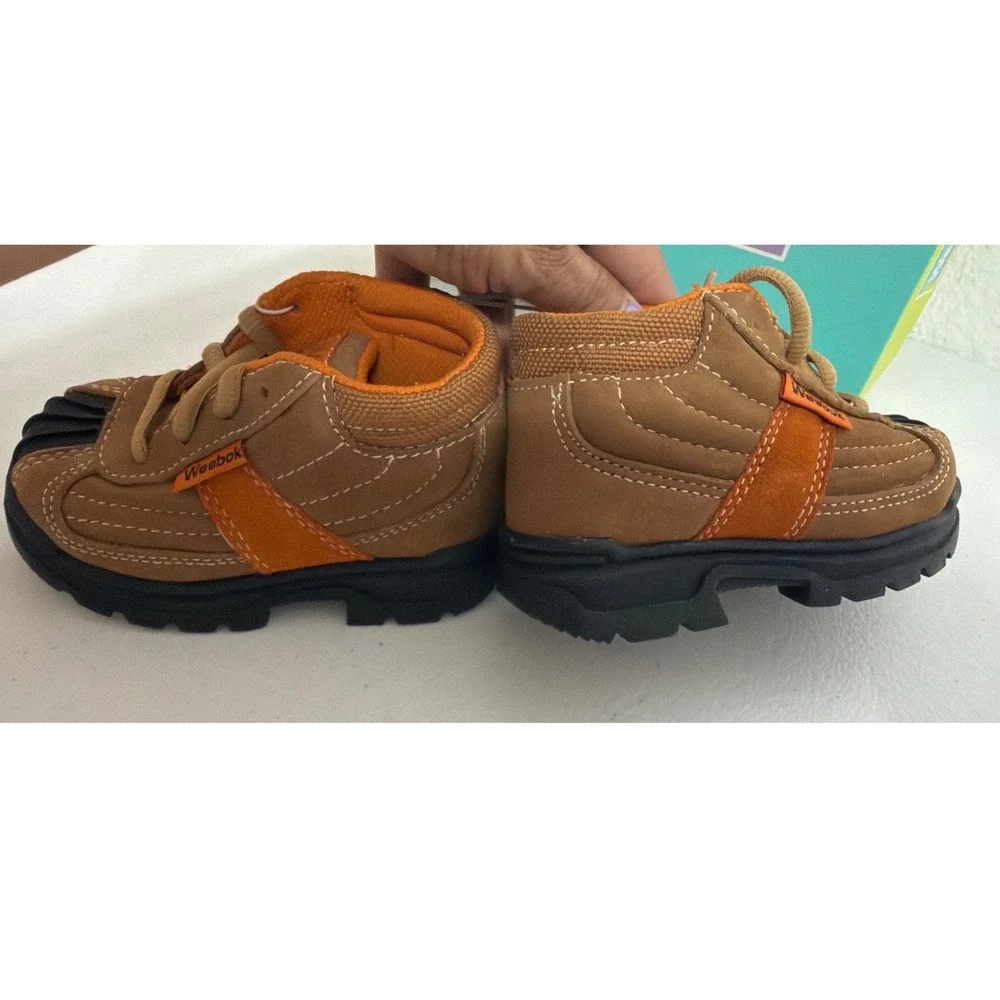 NEW Weebok by Reebok Rough & Tumble Toddler Boots Tan Orange Leather Size 5